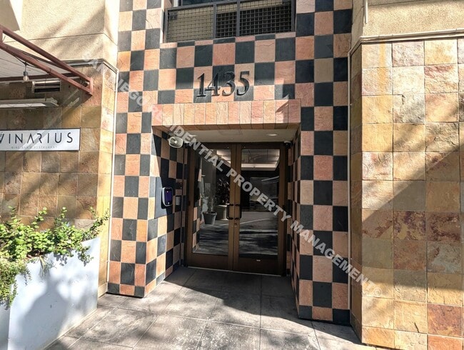 Photo - 1435 India St