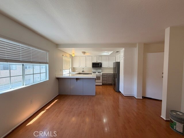 Photo - 2300 Maple Ave
