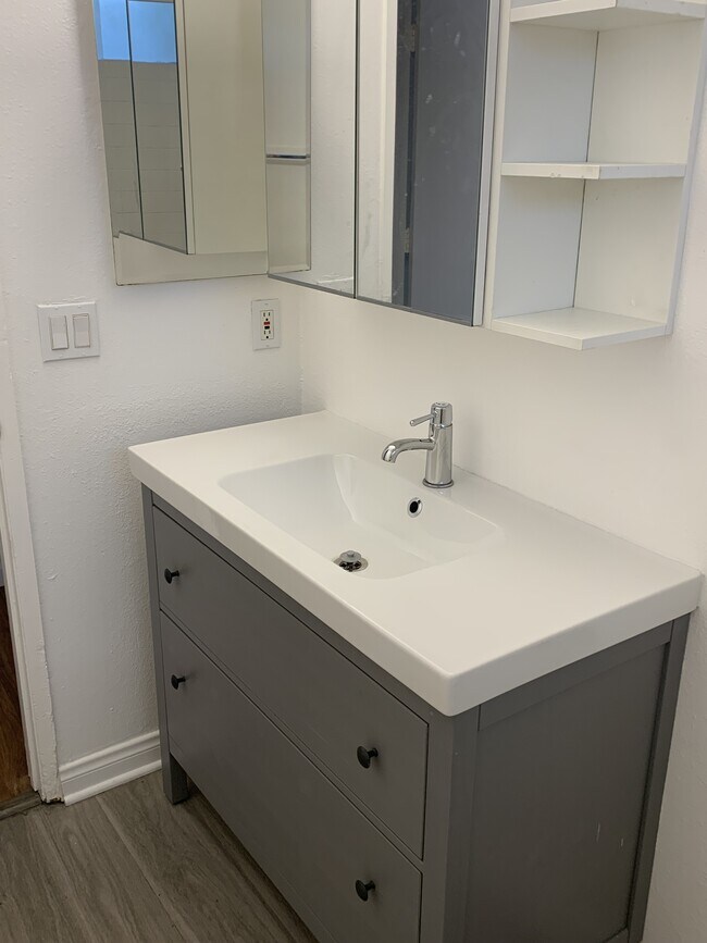 Photo - 1351 N Orange Dr