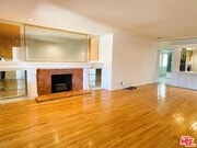 Photo - 755 N Kenmore Ave