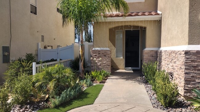 Building Photo - 40035 Temecky Way Rental