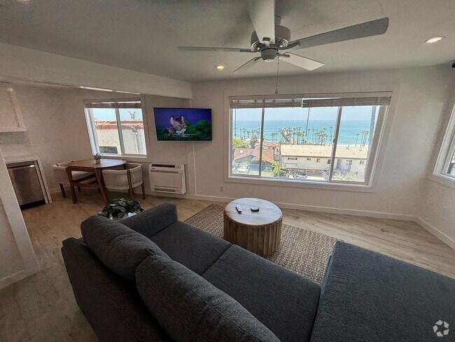 Building Photo - 115 Capistrano Ln Unit #E Rental