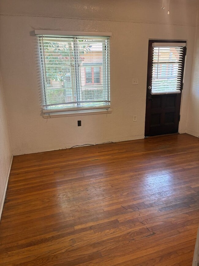 Photo - Charming 1-Bedroom Apartment in Bankers Hill! Unit 2358