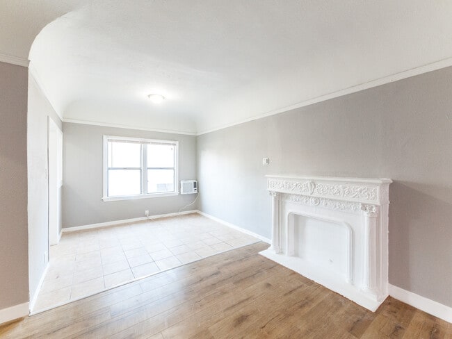 Photo - 209 N Berendo St Unit 3/4