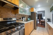Photo - 1522 Sanborn Ave