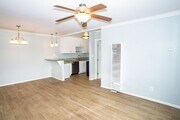 Photo - 855 Emerald St Unit B