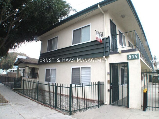 Photo - 815 E 9th St Apartment Unit 03