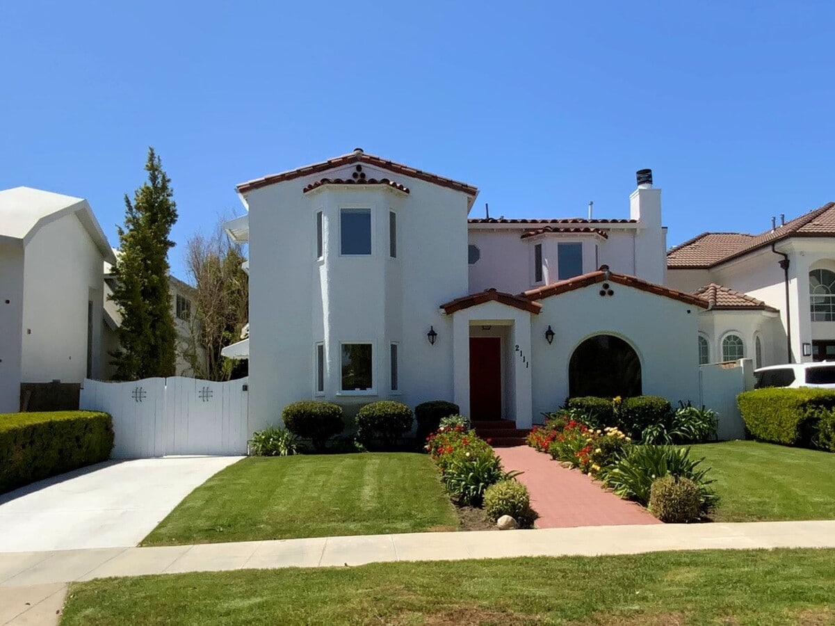 Classic LA Home Near Century City - Classic LA Home Near Century City