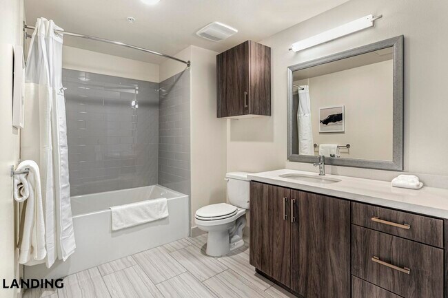 Photo - 800 S Harvard Blvd Unit 305