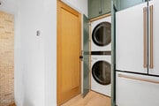 Photo - 1932 Hillhurst Ave Apartment