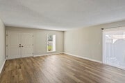 Photo - 1909 Harriman Ln Unit 1