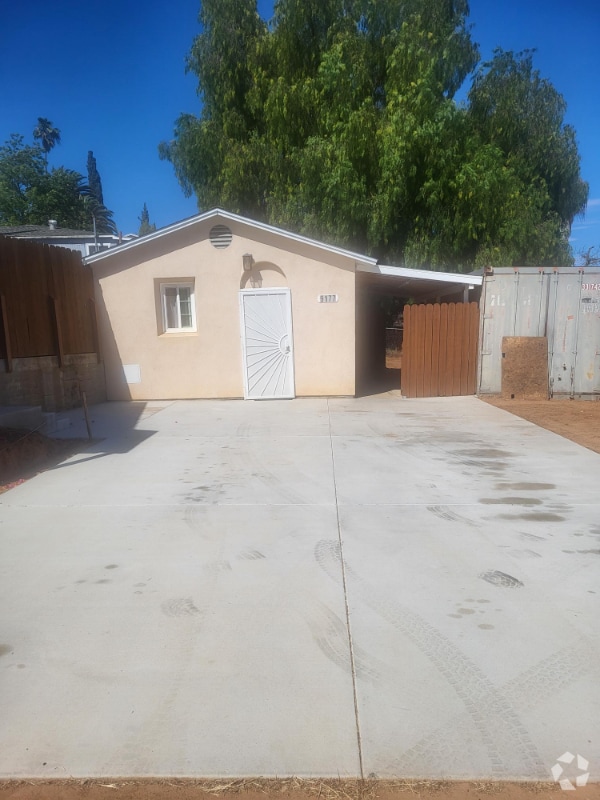Building Photo - 9177 Creekford Dr Rental