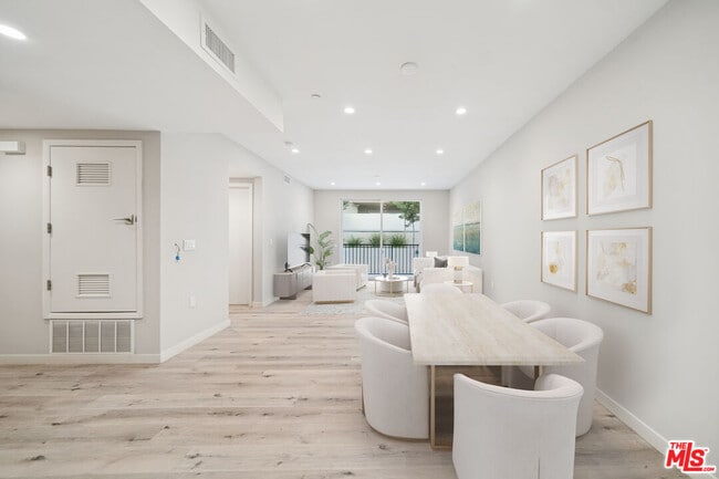 Photo - 1051 S Corning St Unit 103