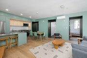 4BD, 2BA - 987SF - Living Room - Comma Barrington Apartments