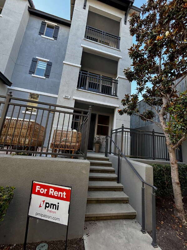 Photo - 1844 N Orizaba Ave