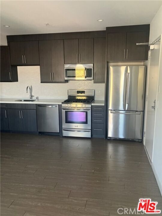 Photo - 11405 Chandler Blvd Unit 611