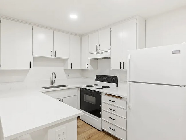 Photo - 6358 Rancho Mission Rd Unit 613