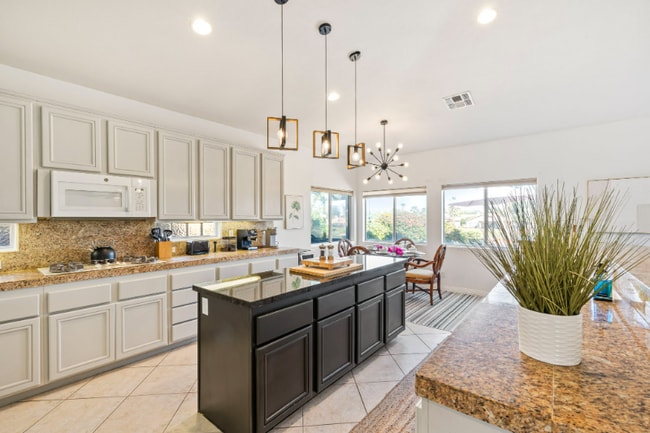 Photo - 80396 Green Hills Dr