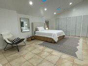 Photo - PRIVATE , FURNISHED Beverly Hills Studio Back House ! All utilities included