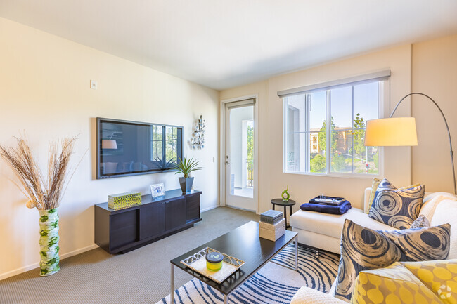 2Br, 2BA - 1,112SF - Torrey Gardens Apartments