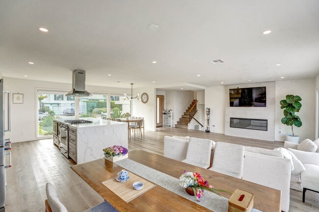 Photo - 27438 Elmbridge Dr