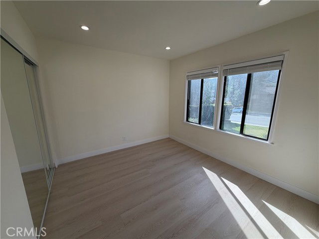 Photo - 3357 Honolulu Ave