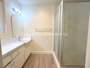 Photo - 4107 E 14th St