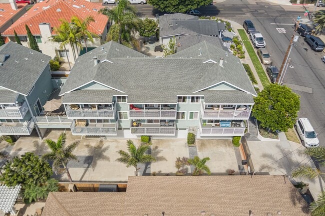 Photo - Carlsbad Village Furnished 2 bedroom/2 bath Long Term