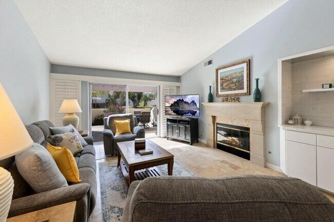 Photo - 199 Desert Falls Dr E