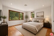 Photo - 1126 Yale St