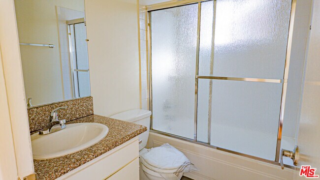 Photo - 447 W Elk Ave