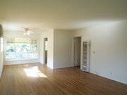 Photo - Great home with gorgeous hardwood floors!!
