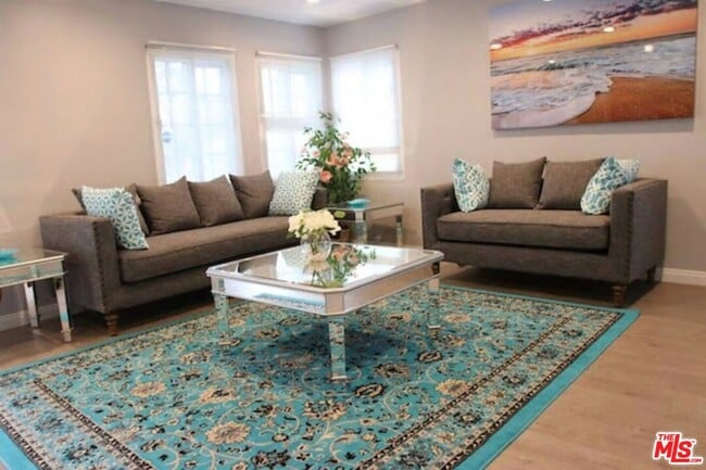 Photo - 8719 Yorktown Ave