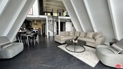 Photo - 2144 Sunset Plaza Dr