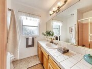 Photo - 10746 Cranks Rd