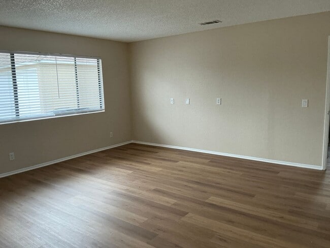 Photo - 530 E Sycamore Ave Unit Sycamore (532) East
