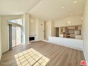 Photo - 574 Island View Cir