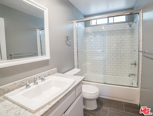 Photo - 3970 Moore St Unit 5