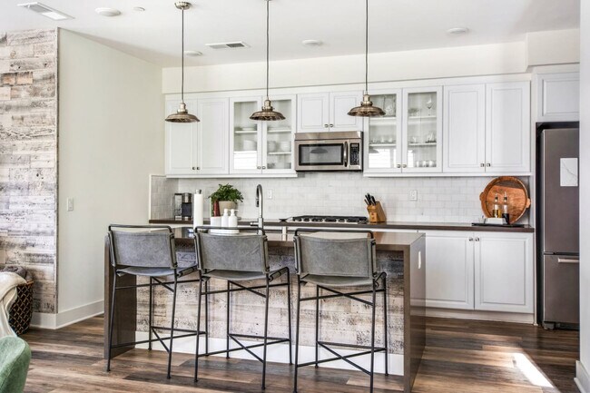 Photo - 141 Stonesteps Way