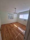 Large bright bedroom w - 16663 Victory Blvd Unit Victory