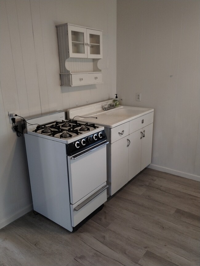 Photo - 4806 Nob Hill Dr Unit 4806 Nob HIll Drive