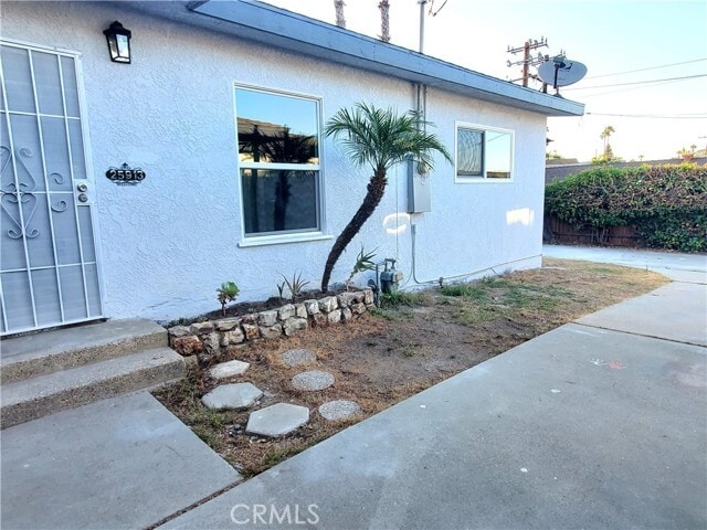 Building Photo - 25913 Hillworth Ave Rental
