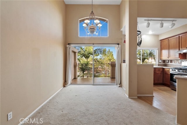 Photo - 24605 La Serenata