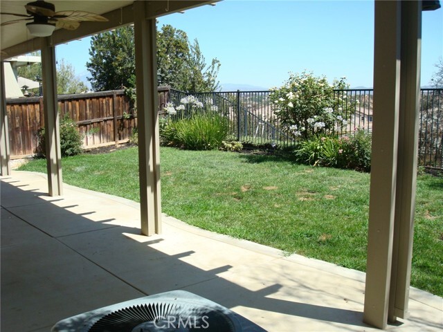 Photo - 38539 Divot Dr