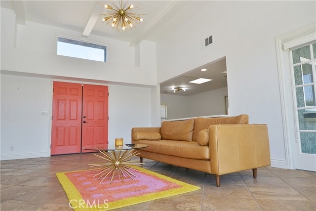 Photo - 2375 N San Antonio Rd