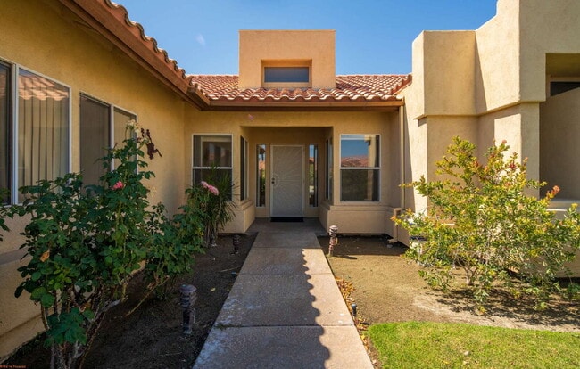 Photo - Spacious 3-Bedroom Retreat with 2.5 Baths in Palm Desert,
Long-Term Rental (one year min), Save $...