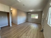 Photo - 14637 Clark St