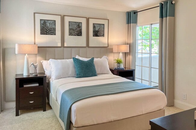 Photo - Summit at Warner Center