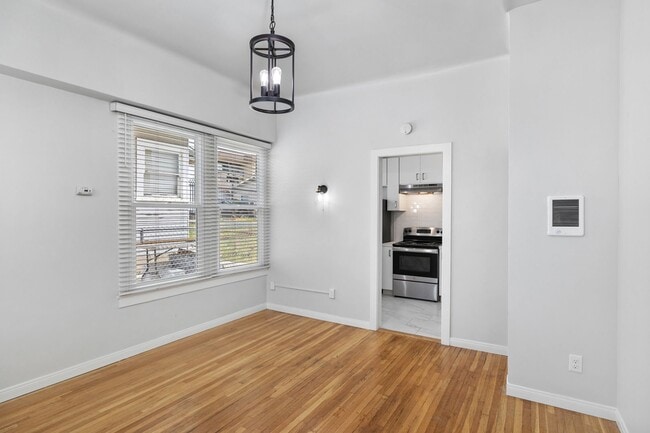 Photo - Great Hillcrest Studio Unit 3843-6