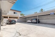Parking - 1224 N Mansfield Ave Apartments